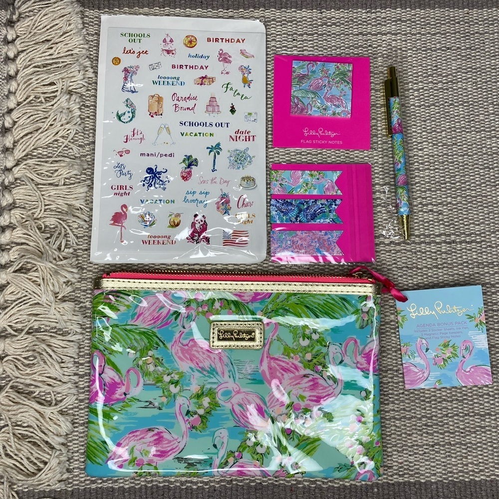 Lilly Pulitzer Agenda Journal Pen Flamingo Pouch